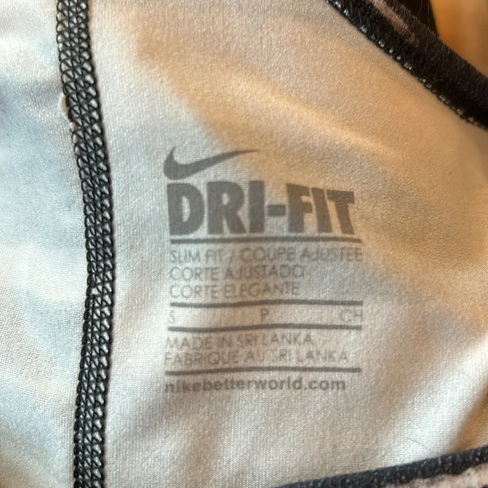 Nike Dri fit‎ racer back slim fit athletic running tank top women’s size S